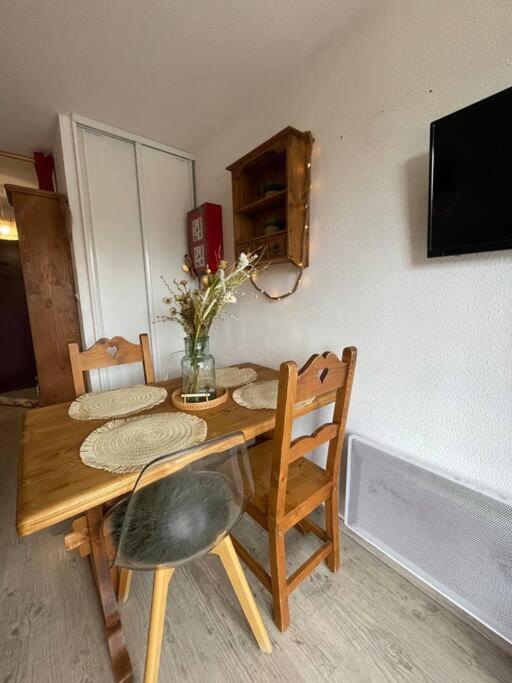 Chaleureux Studio Montagnard Avec Balcon 2303 Premanon Exterior photo